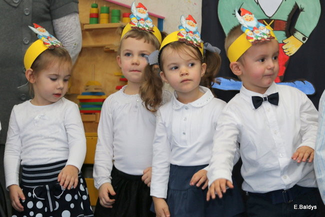 Pasowanie Krasnali i Biedronek w PM 19 (zdjęcia)