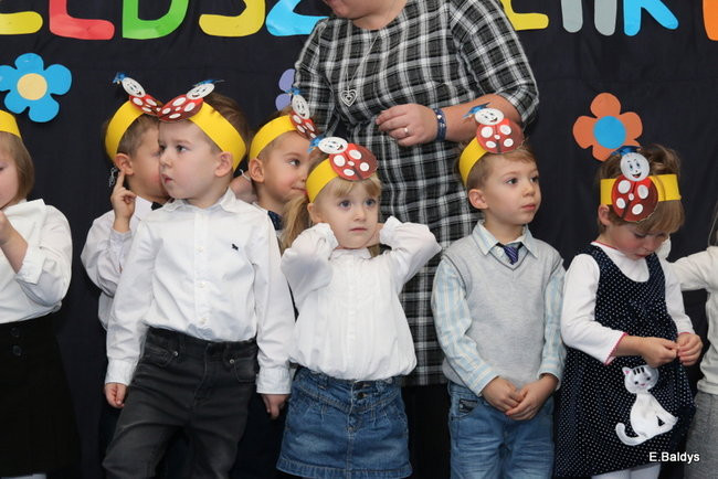 Pasowanie Krasnali i Biedronek w PM 19 (zdjęcia)