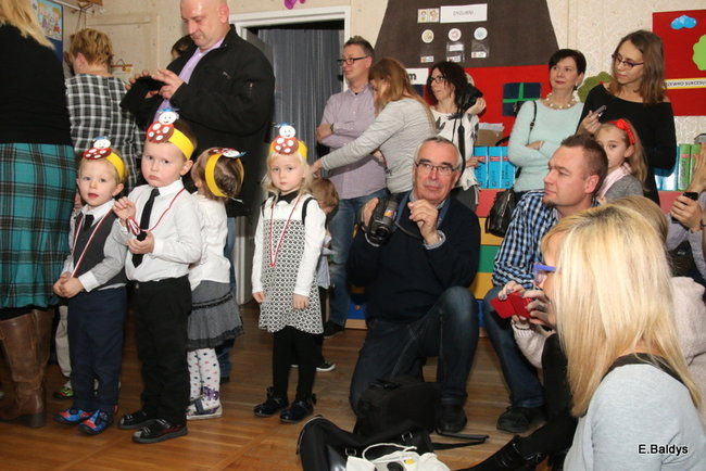 Pasowanie Krasnali i Biedronek w PM 19 (zdjęcia)