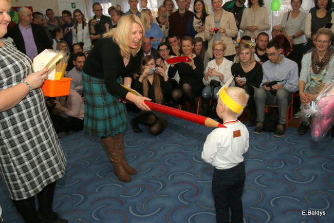 Pasowanie Krasnali i Biedronek w PM 19 (zdjęcia)