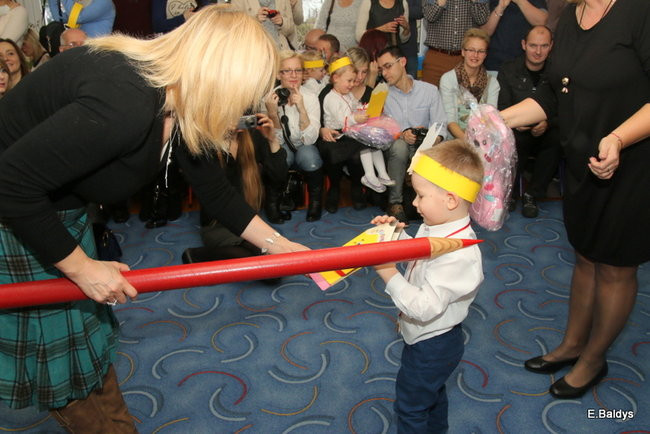 Pasowanie Krasnali i Biedronek w PM 19 (zdjęcia)