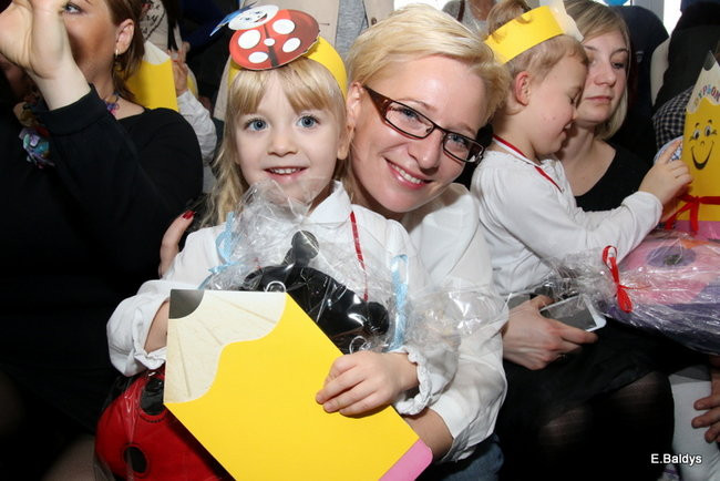 Pasowanie Krasnali i Biedronek w PM 19 (zdjęcia)