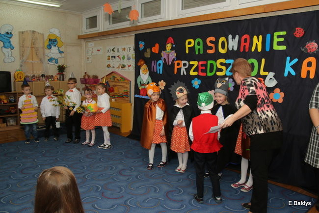 Pasowanie Krasnali i Biedronek w PM 19 (zdjęcia)