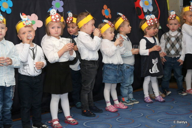 Pasowanie Krasnali i Biedronek w PM 19 (zdjęcia)