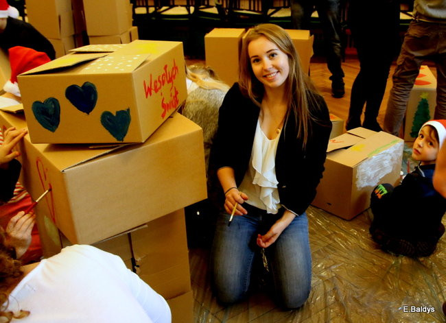 Wielkie malowanie Szlachetnych Paczek (zdjęcia)