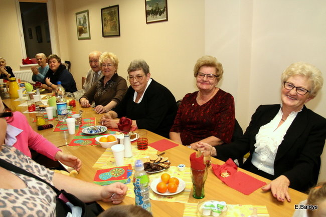 W tańcu zapominają o chorobie (zdjęcia)