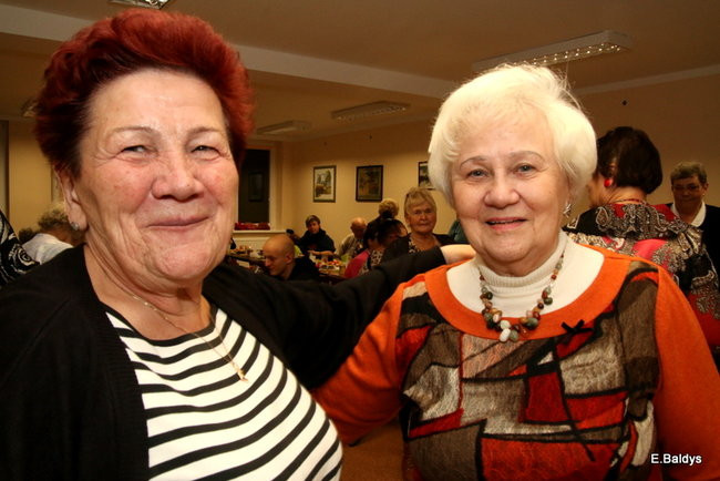 W tańcu zapominają o chorobie (zdjęcia)