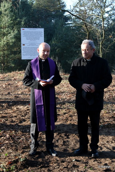 Tablice odsłonięte (zdjęcia)