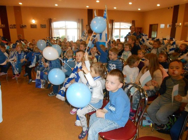 Żużlowcy Unii w Przedszkolu w Kłodzie (zdjęcia)