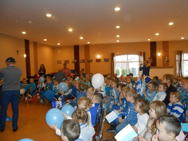 Żużlowcy Unii w Przedszkolu w Kłodzie (zdjęcia)