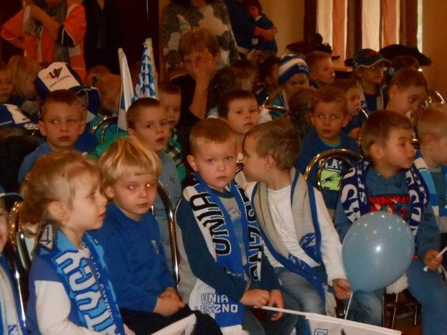 Żużlowcy Unii w Przedszkolu w Kłodzie (zdjęcia)