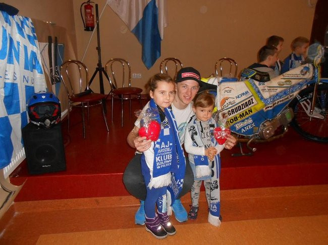 Żużlowcy Unii w Przedszkolu w Kłodzie (zdjęcia)