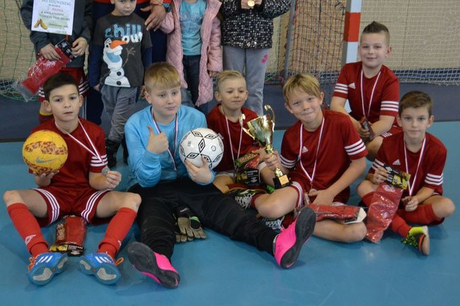 Turniej piłkarski w Drobninie (dużo zdjęć)