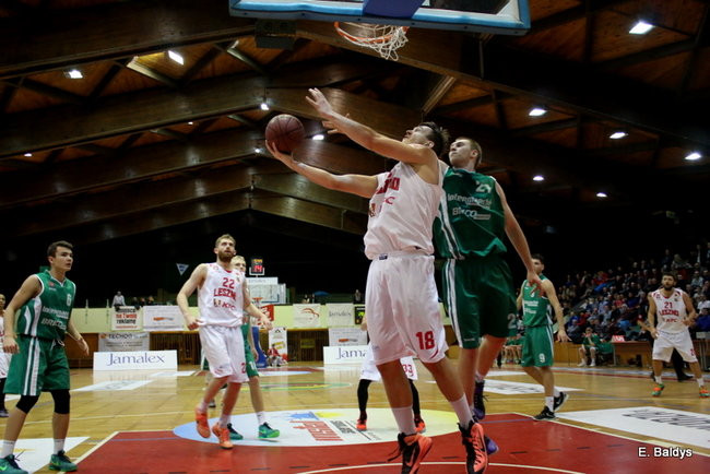 Zwycięstwo dla kapitana (zdjęcia)