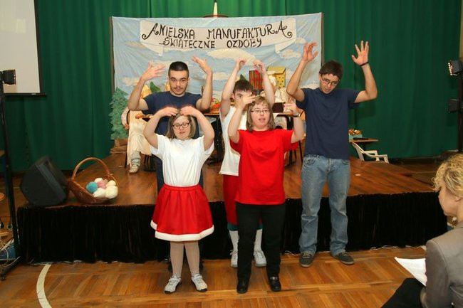 Święto patrona Zespołu Szkół Specjalnych  (zdjęcia)