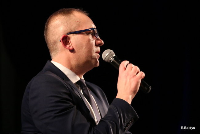 Prezydent pod ostrzałem (zdjęcia)