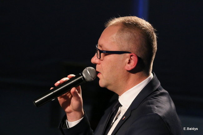 Prezydent pod ostrzałem (zdjęcia)