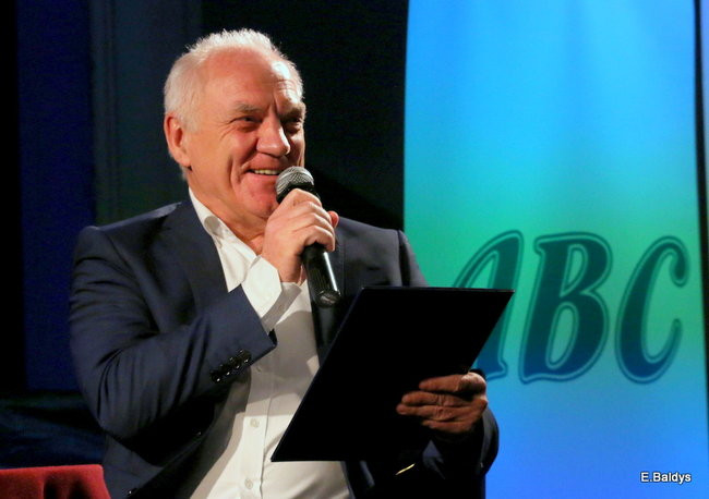 Prezydent pod ostrzałem (zdjęcia)