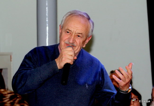 Prezydent pod ostrzałem (zdjęcia)