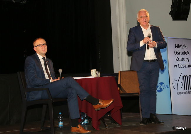 Prezydent pod ostrzałem (zdjęcia)