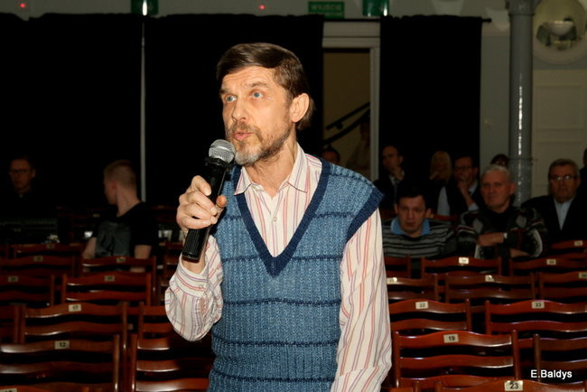 Prezydent pod ostrzałem (zdjęcia)