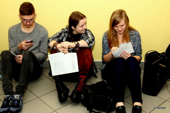 Szkolna kolejka do oddania krwi ( zdjęcia)