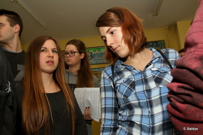 Szkolna kolejka do oddania krwi ( zdjęcia)