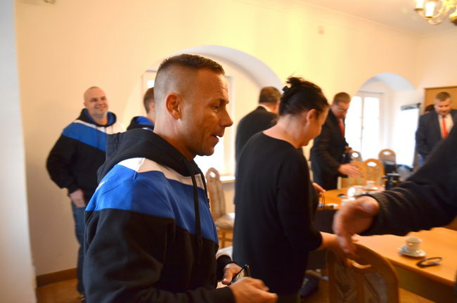 Byki odwiedziły radnych (zdjęcia)