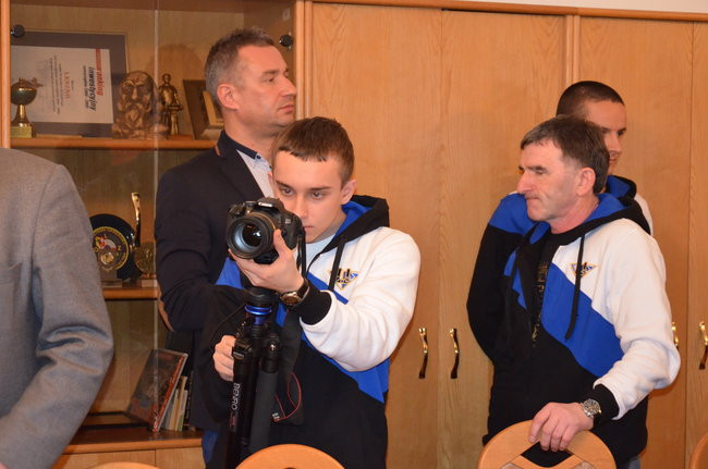 Byki odwiedziły radnych (zdjęcia)