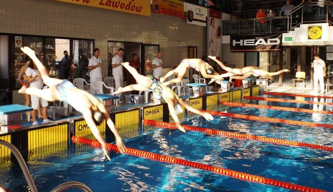 Leszczyniacy dominowali na pływalni (zdjęcia)