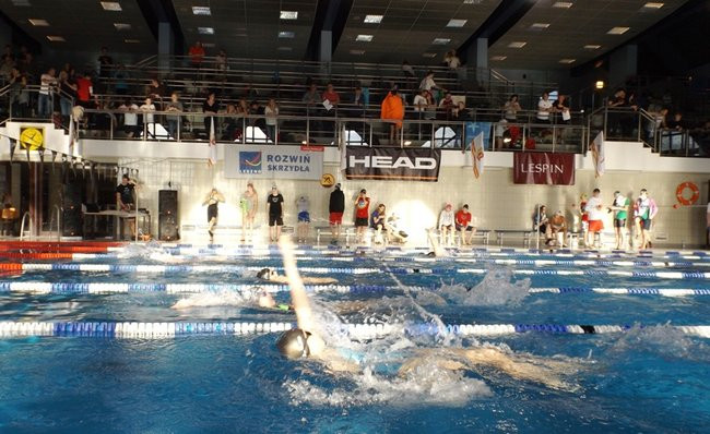 Leszczyniacy dominowali na pływalni (zdjęcia)