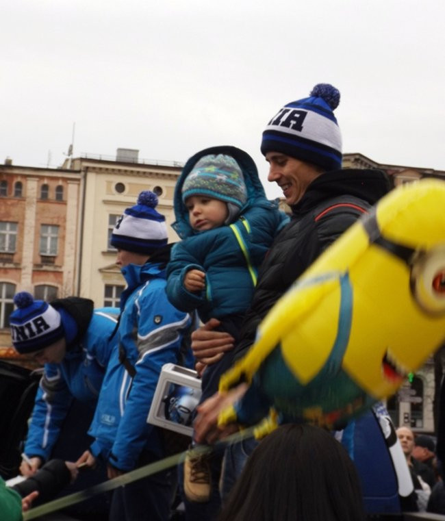 Mikołajkowe szaleństwo na rynku (dużo zdjęć)