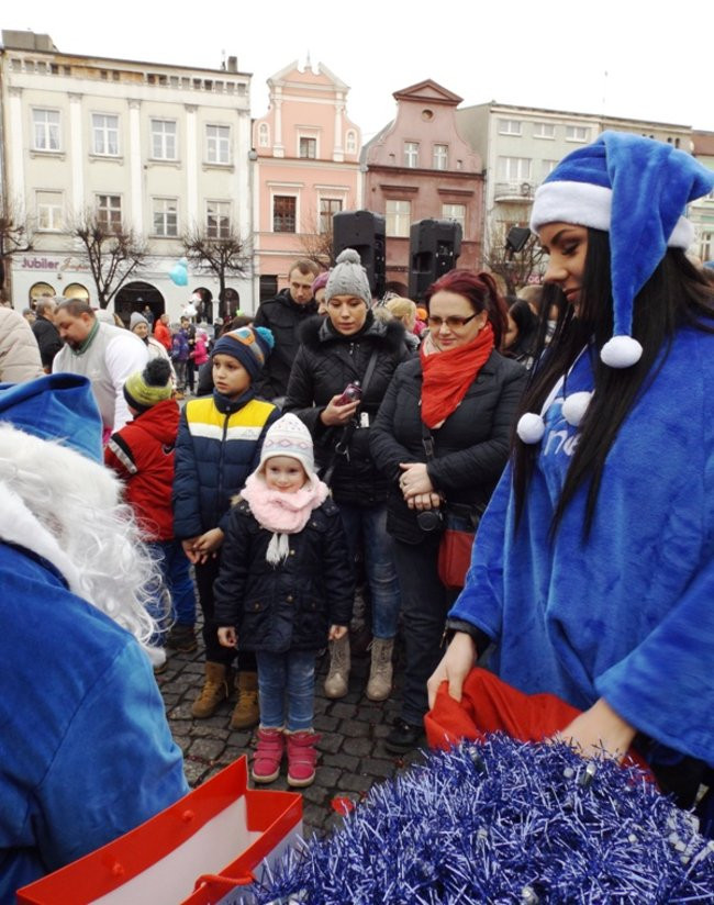 Mikołajkowe szaleństwo na rynku (dużo zdjęć)