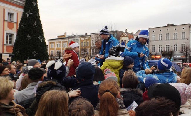 Mikołajkowe szaleństwo na rynku (dużo zdjęć)