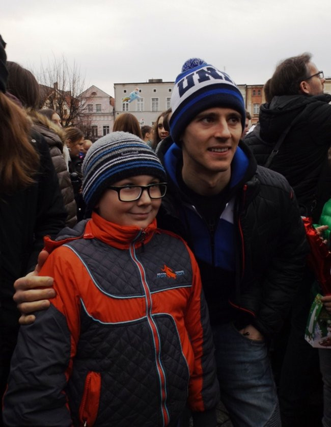 Mikołajkowe szaleństwo na rynku (dużo zdjęć)