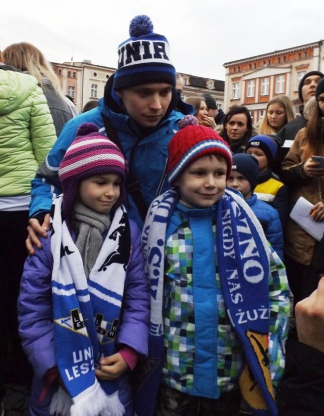 Mikołajkowe szaleństwo na rynku (dużo zdjęć)