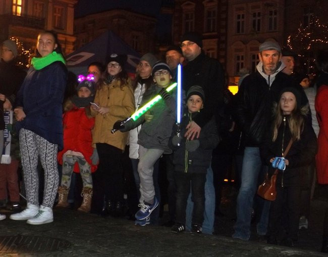 Mikołajkowe szaleństwo na rynku (dużo zdjęć)