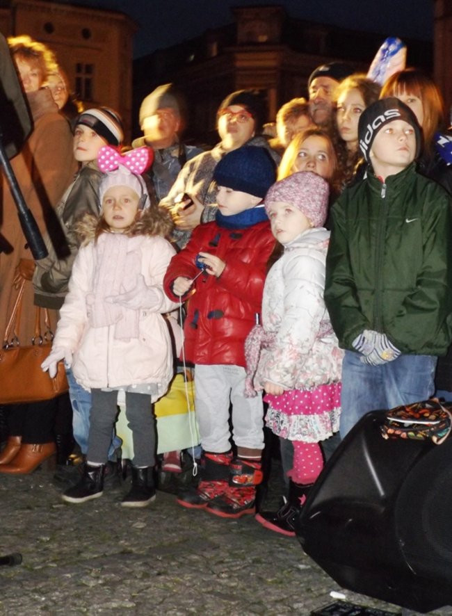 Mikołajkowe szaleństwo na rynku (dużo zdjęć)