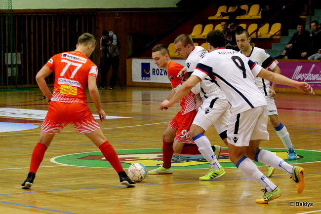 Remis w Trapezie (zdjęcia)