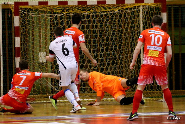 Remis w Trapezie (zdjęcia)