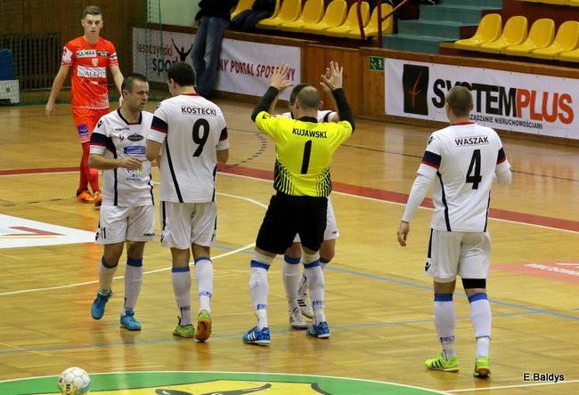 Remis w Trapezie (zdjęcia)