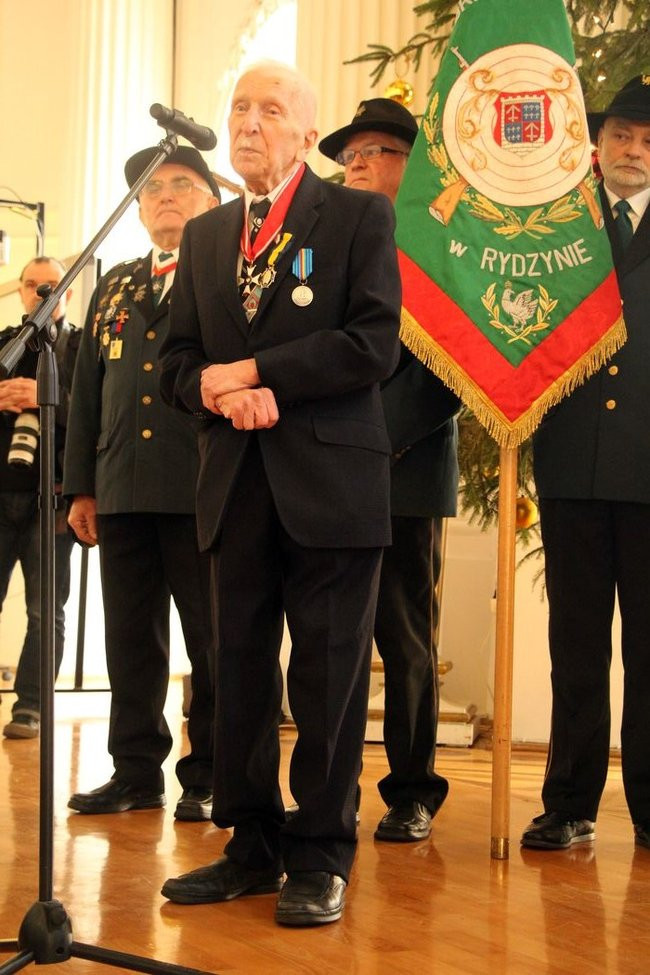 Sto lat absolwenta polskiego Etonu (zdjęcia i wideo)