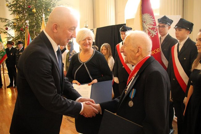 Sto lat absolwenta polskiego Etonu (zdjęcia i wideo)