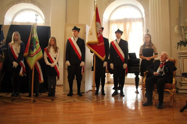 Sto lat absolwenta polskiego Etonu (zdjęcia i wideo)