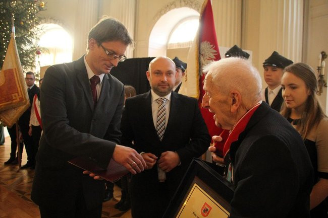 Sto lat absolwenta polskiego Etonu (zdjęcia i wideo)