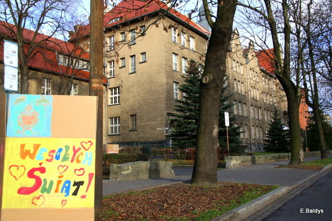 Magazyn pęka w szwach (zdjęcia)