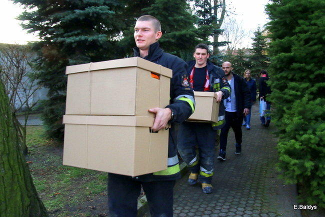 Magazyn pęka w szwach (zdjęcia)