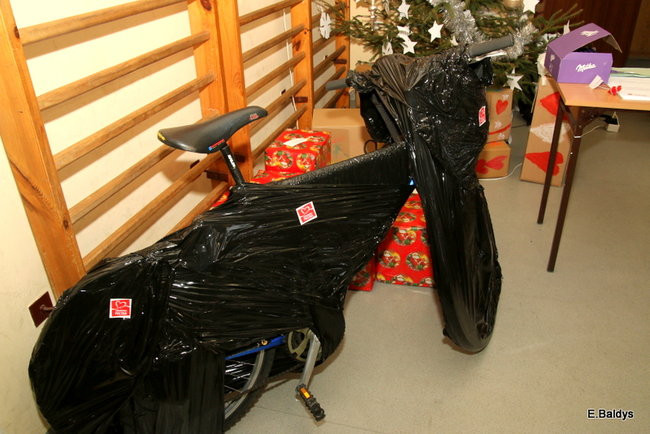 Magazyn pęka w szwach (zdjęcia)