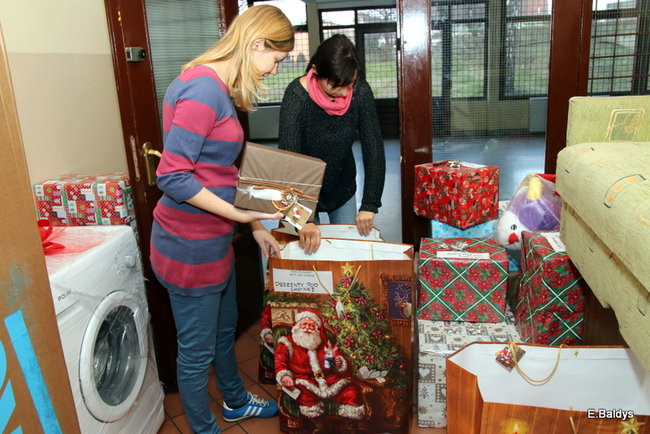 Magazyn pęka w szwach (zdjęcia)