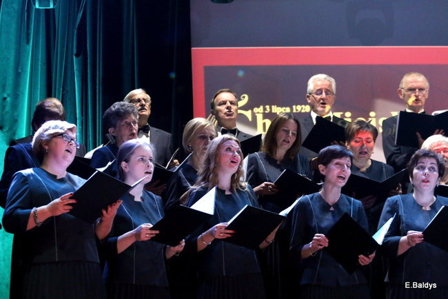 Pierwsza płyta w dziejach chóru (zdjęcia)